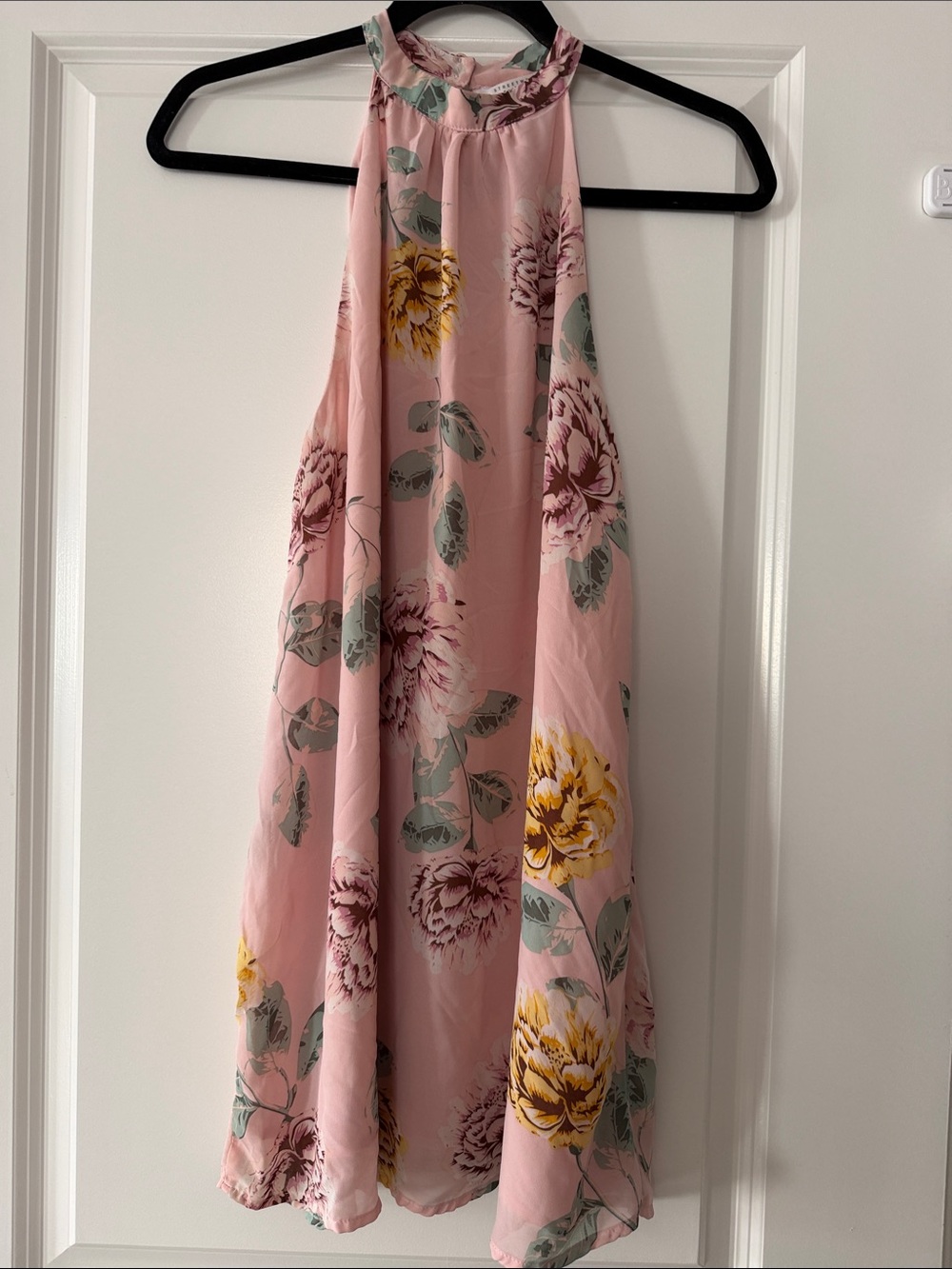 Streetwear Society Pink Floral Halter Midi Dress